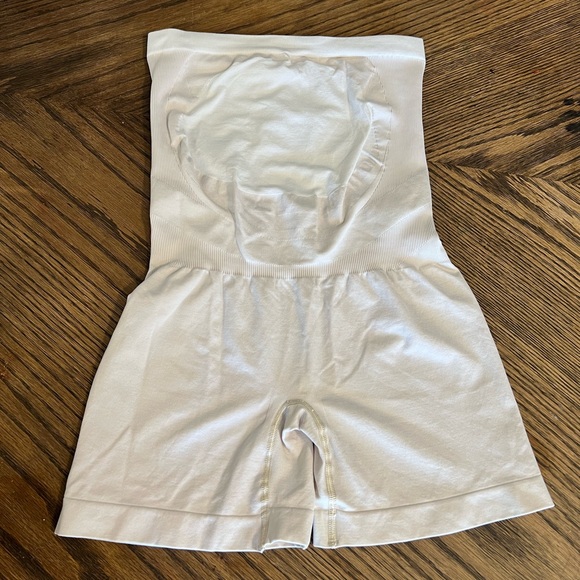 Blanqi: everyday seamless maternity over the belly support boy shorts. - Picture 7 of 10